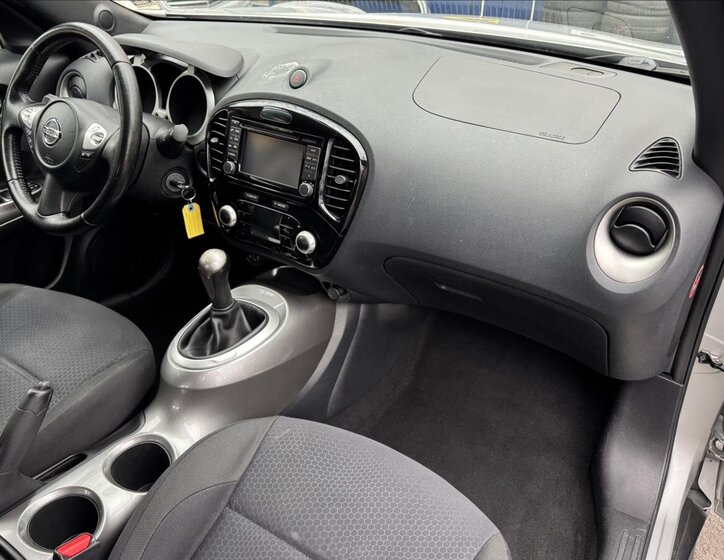 Nissan Juke Hatchback 1,6 l 86 kw