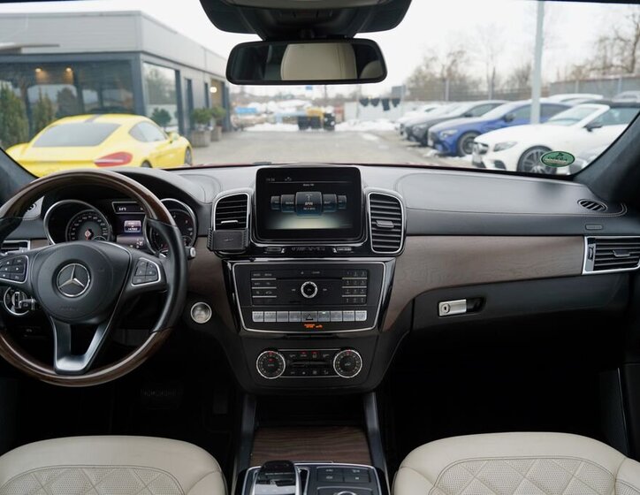 Mercedes-Benz GLS SUV 3,0 l 190 kw