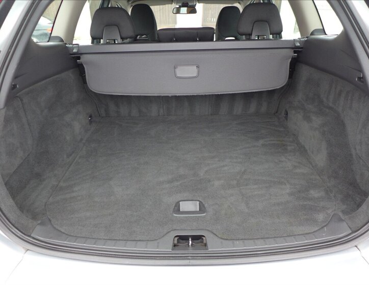 Volvo XC60 SUV 2,4 l 120 kw