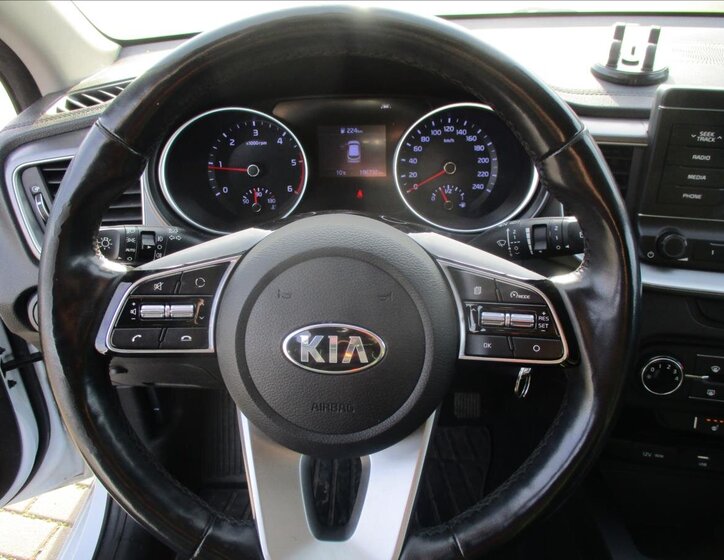 KIA Ceed 14