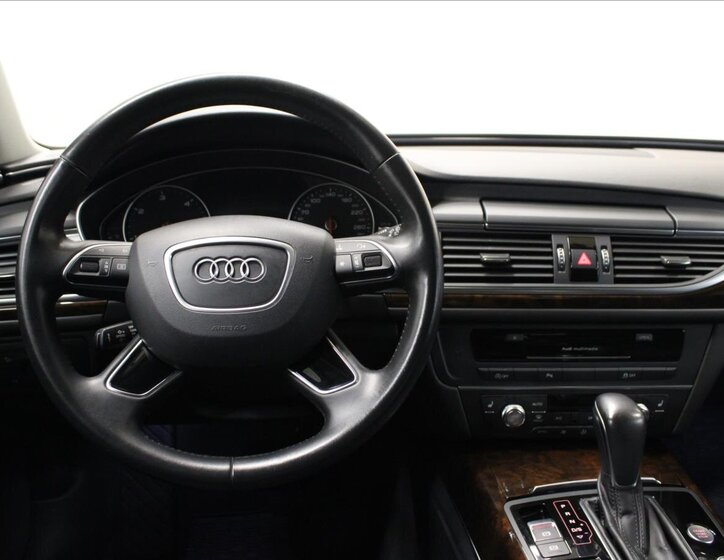 Audi A6 Kombi 3,0 l 160 kw