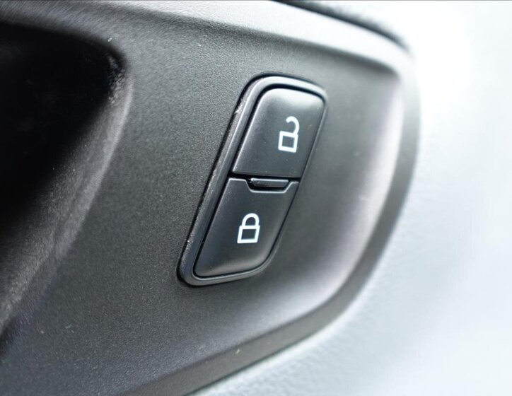 Ford Transit Ostatní 2,0 l 96 kw