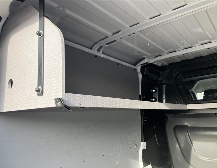 Peugeot Boxer Skříň 2,2 l 103 kw