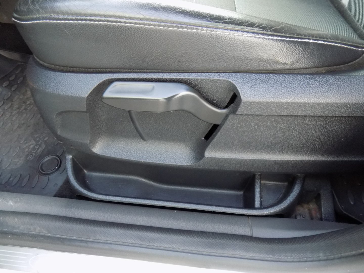 Ford Kuga SUV / Terénní 2,0 l 120 kw