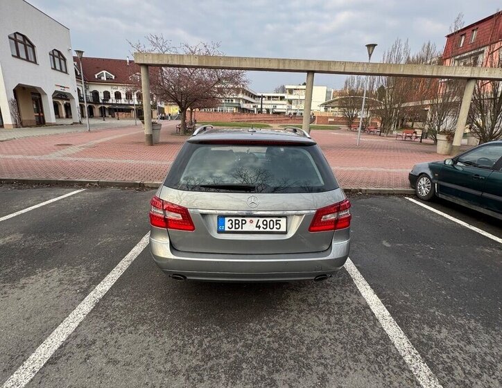 Mercedes-Benz Třídy E Kombi 0,0 195 kw