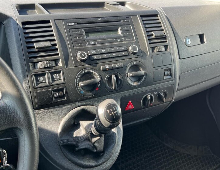 Volkswagen Multivan Kombi 2,5 l 96 kw