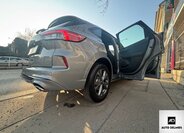 Ford Kuga SUV / Terénní 1,5 l 88 kw