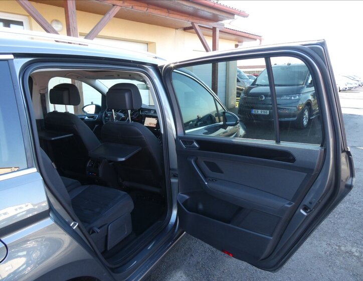 Volkswagen Touran MPV 2,0 l 110 kw