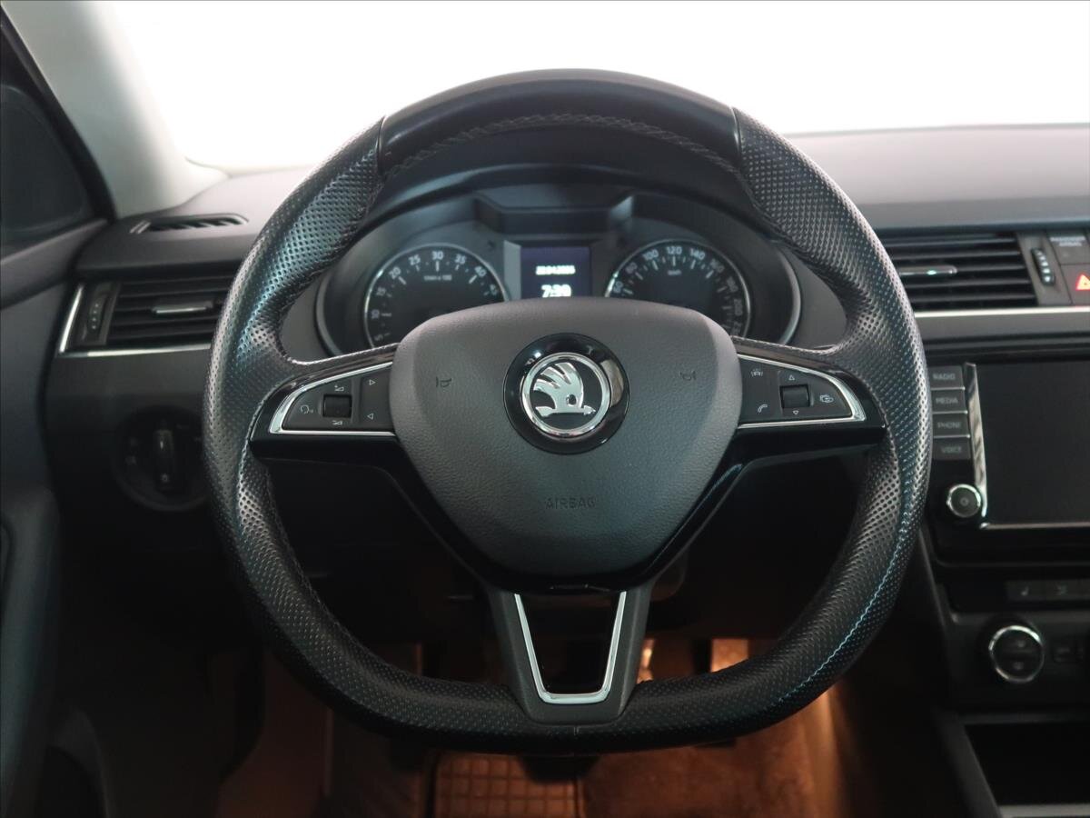 Škoda Octavia Kombi 2,0 l 110 kw