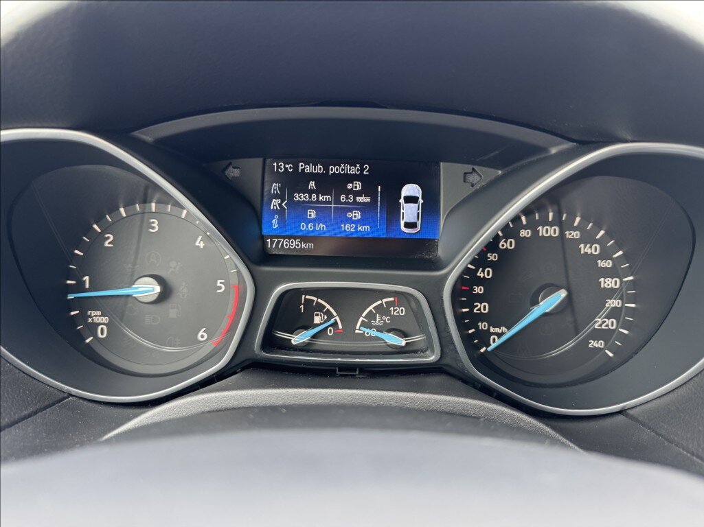 Ford Focus Hatchback 1,5 l 77 kw