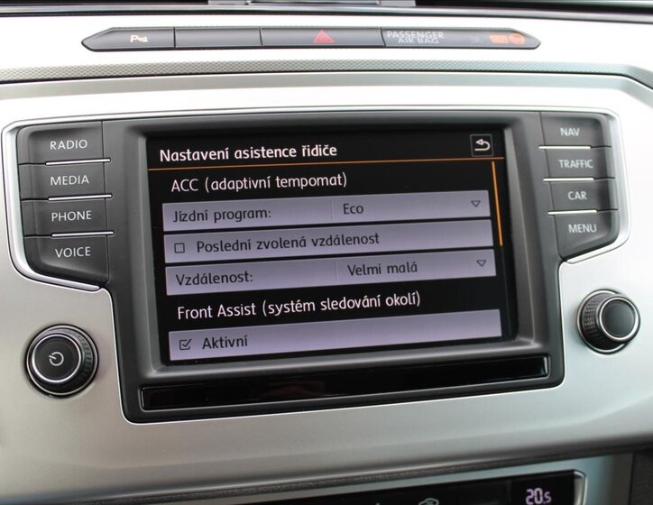 Volkswagen Passat Kombi 2,0 l 110 kw