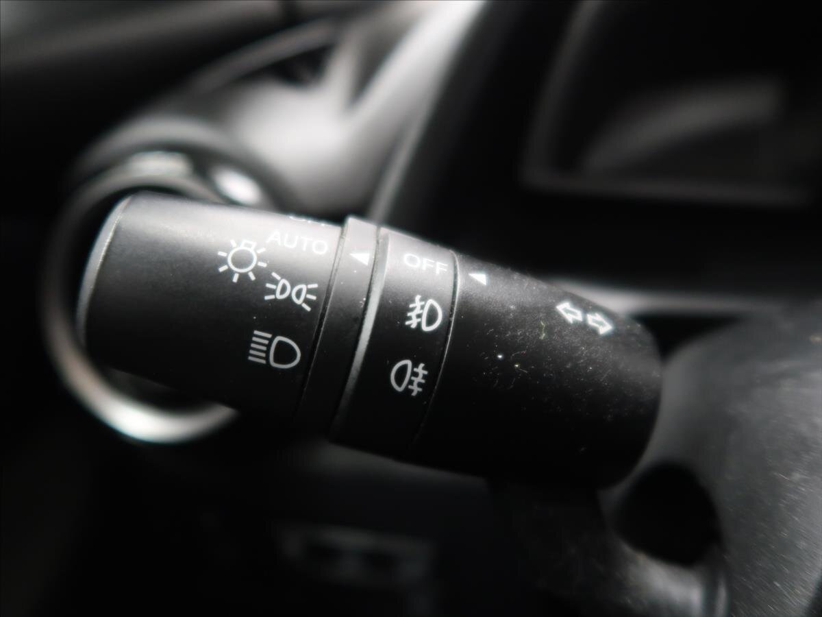 Mazda 2 Hatchback 1,5 l 66 kw