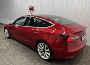 Tesla Model 3 Liftback 0,0 324 kw