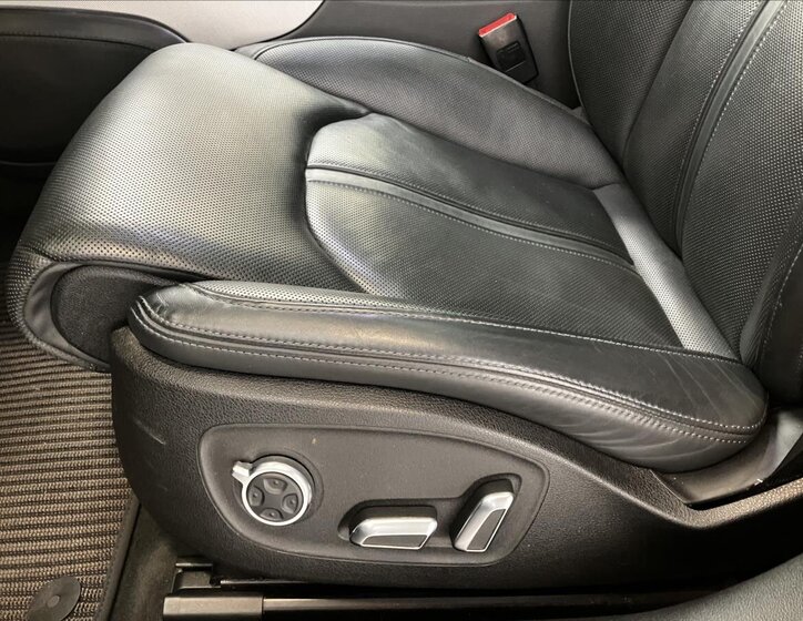 Audi A6 Allroad Kombi 3,0 l 200 kw