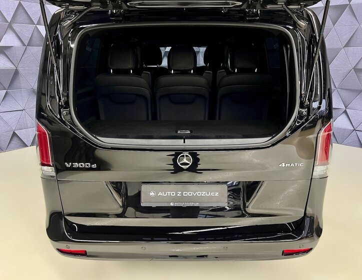 Mercedes-Benz Třídy V Kombi 2,0 l 174 kw