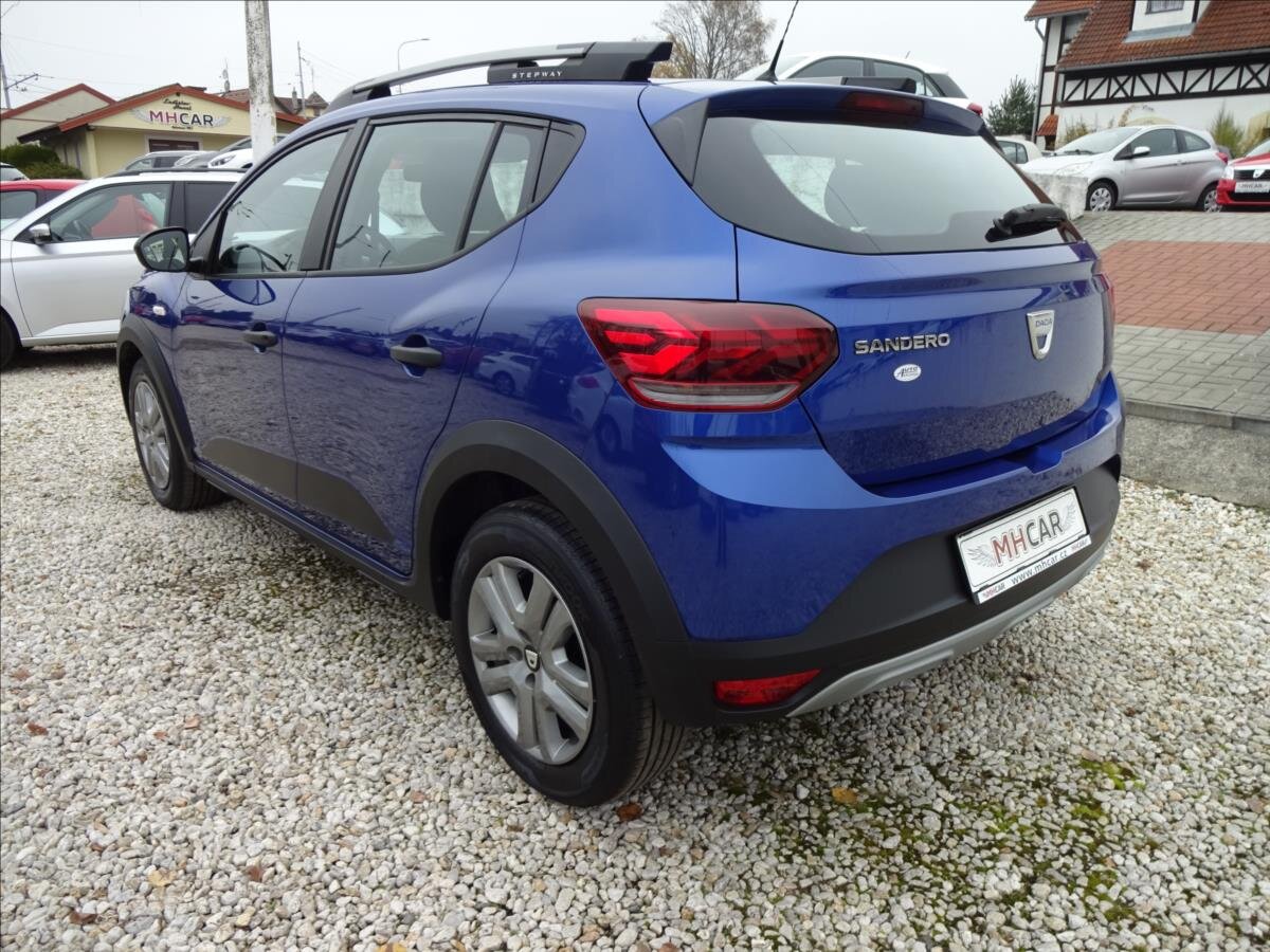 Dacia Sandero Hatchback 999,0 67 kw