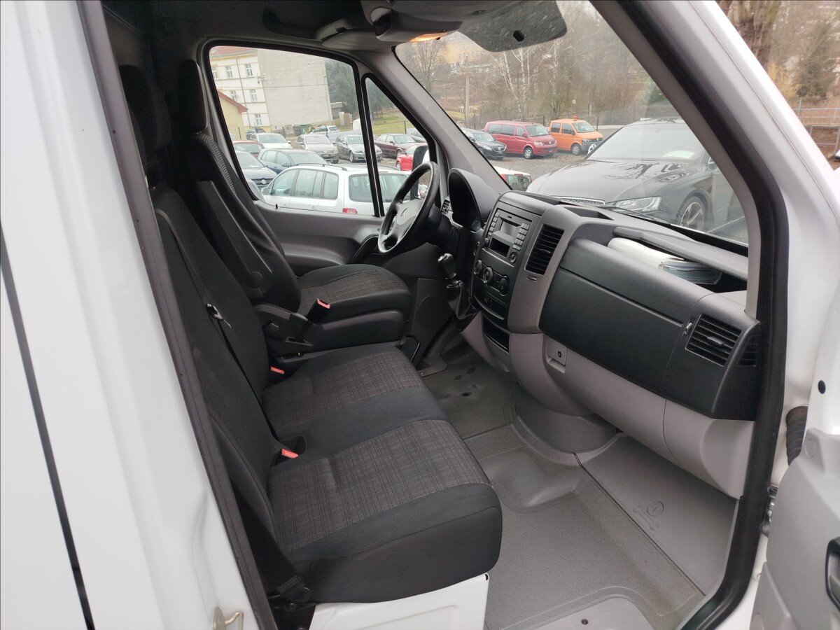 Mercedes-Benz Sprinter Skříň 2,1 l 95 kw