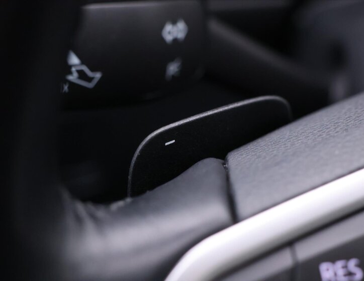 Volkswagen Tiguan Allspace SUV / Terénní 2,0 l 140 kw