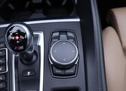 BMW X5 SUV / Terénní 4,4 l 423 kw