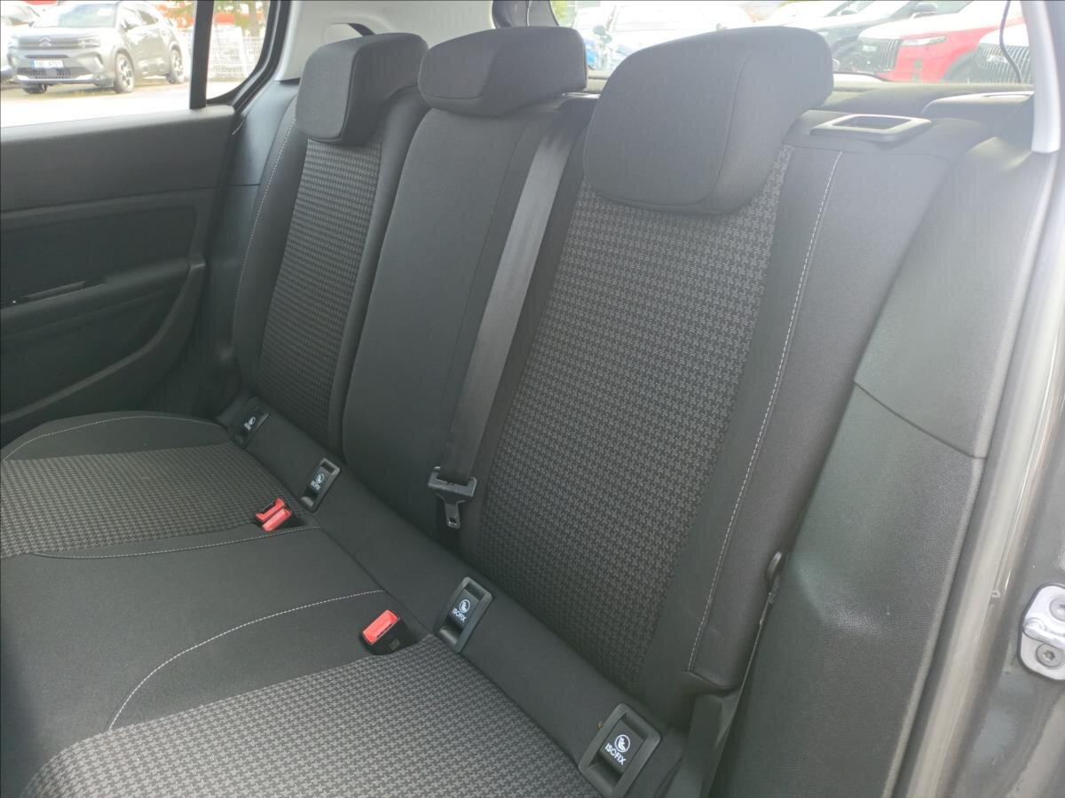 Peugeot 308 Hatchback 1,2 l 81 kw