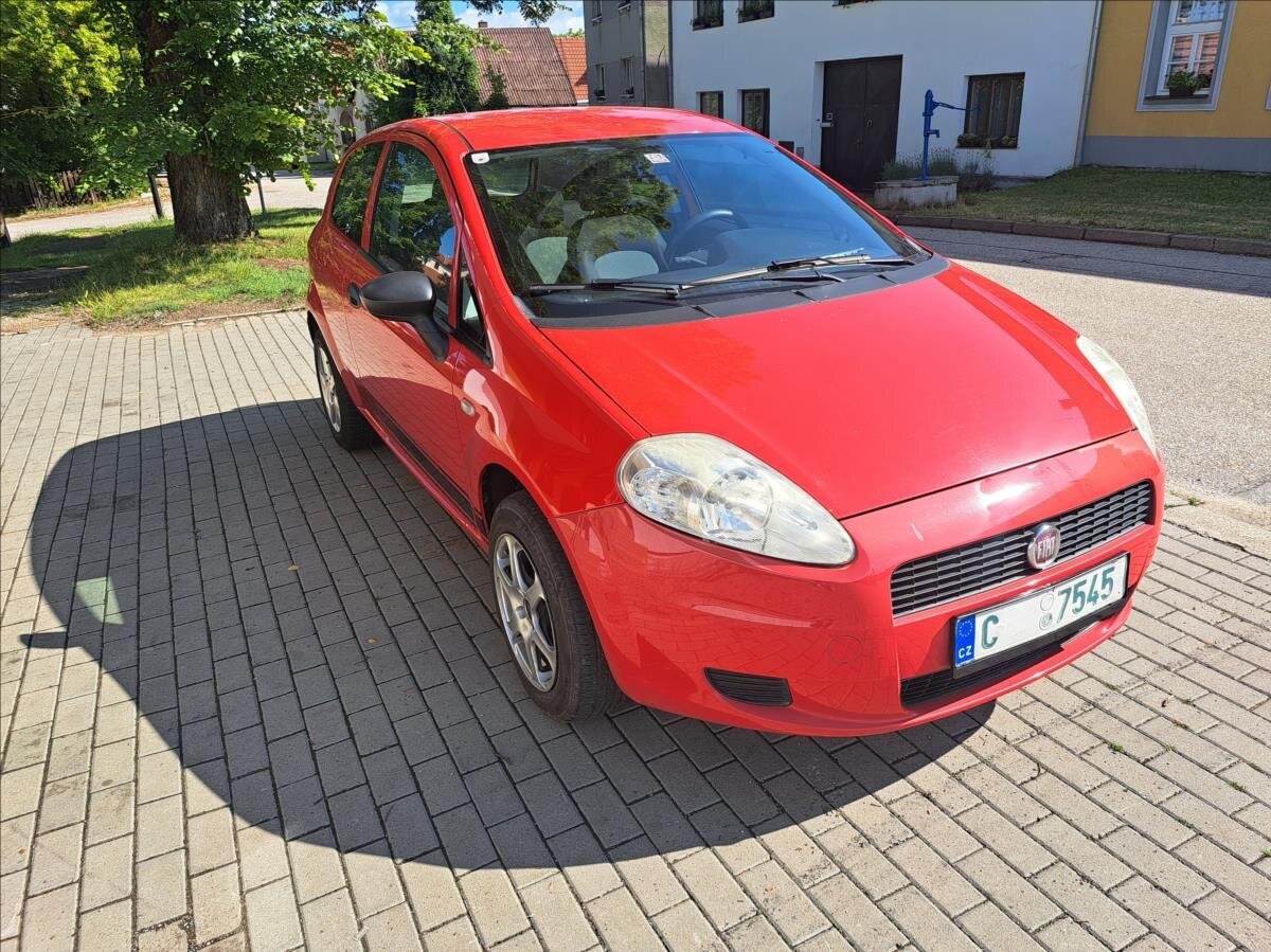 Fiat Grande Punto Kombi 1,2 l 51 kw