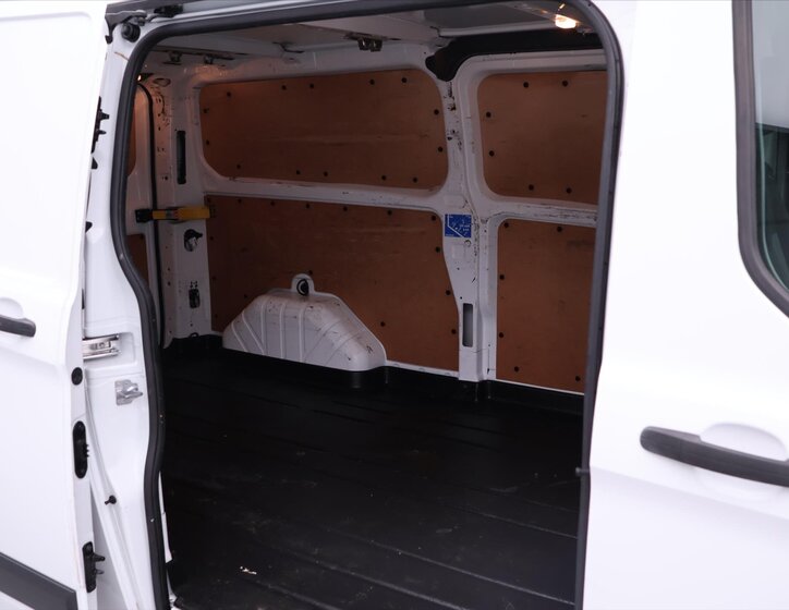 Ford Transit Custom 15