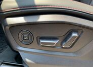 Audi Q8 21