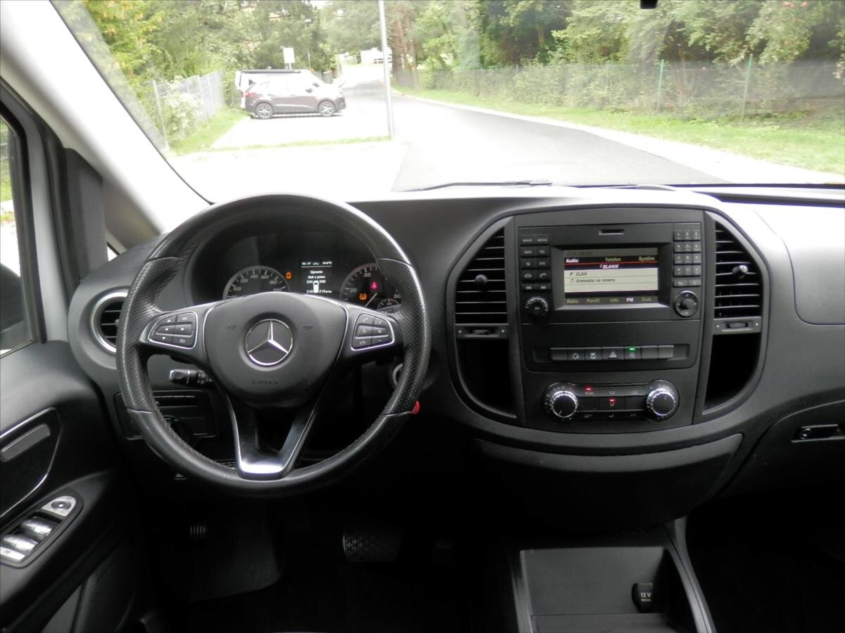 Mercedes-Benz Třídy V Kombi 2,1 l 140 kw