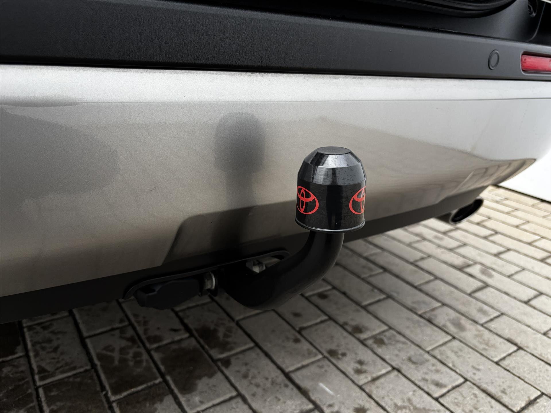 Toyota RAV4 SUV 2,5 l 131 kw