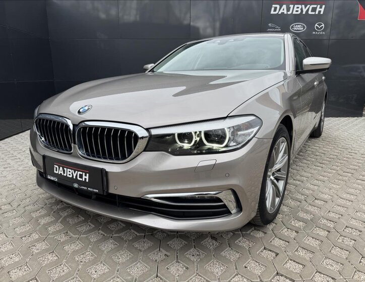 BMW Řada 5 Sedan / Limuzína 2,0 l 185 kw