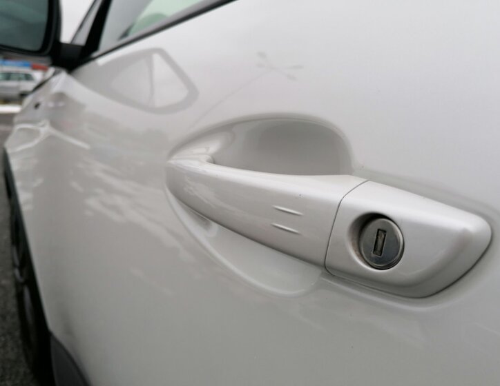 Peugeot 5008 SUV 1,5 l 96 kw