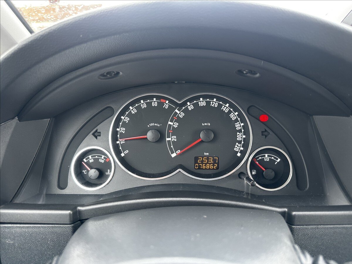 Opel Meriva MPV 1,6 l 77 kw