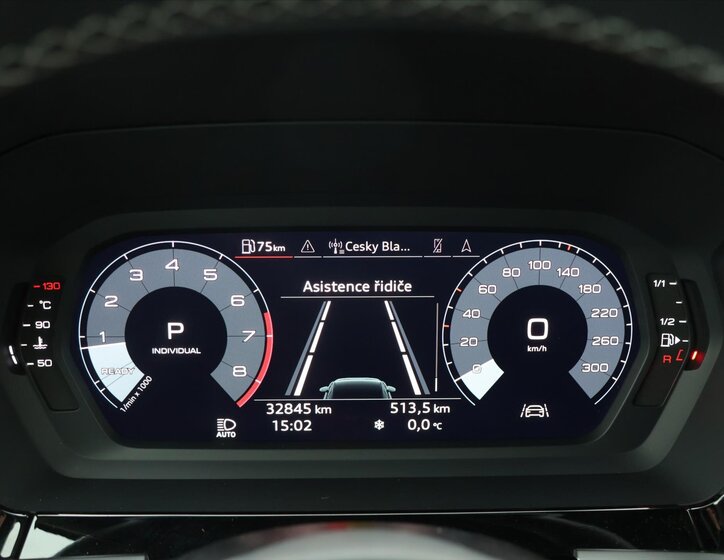 Audi S3 Hatchback 2,0 l 228 kw