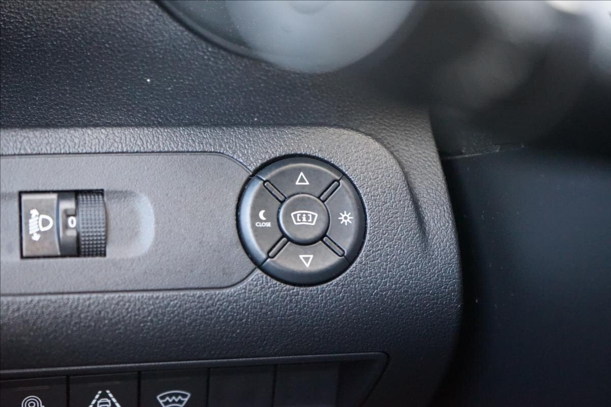 Citroën Berlingo MPV 1,5 l 96 kw