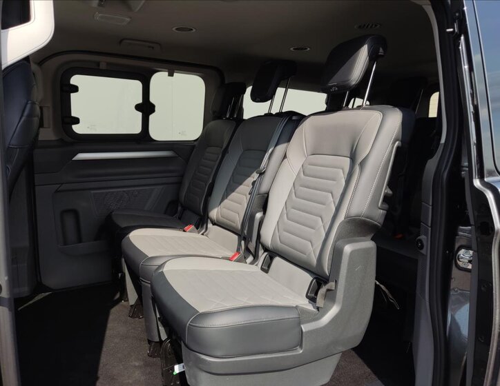 Volkswagen Caravelle MPV 2,0 l 125 kw