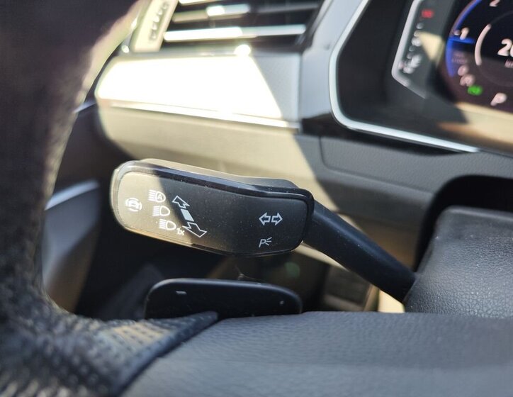 Volkswagen Passat Kombi 2,0 l 147 kw