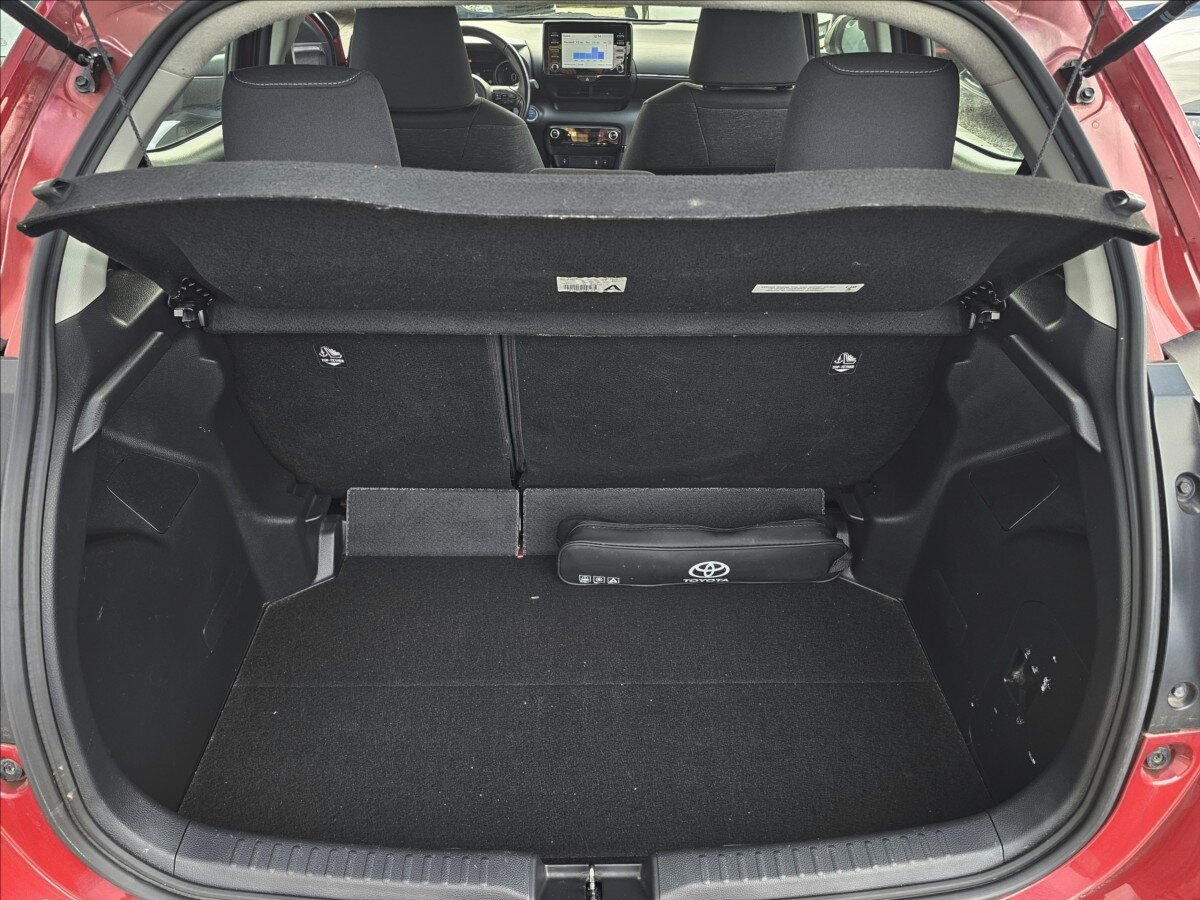 Toyota Yaris Hatchback 1,5 l 68 kw