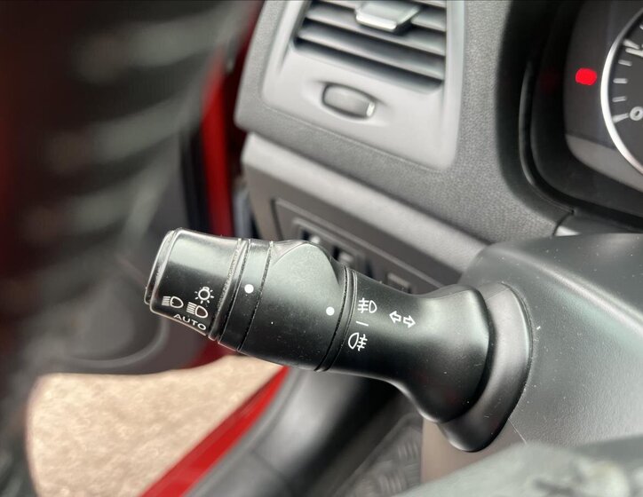 Renault Laguna Liftback 1,5 l 81 kw