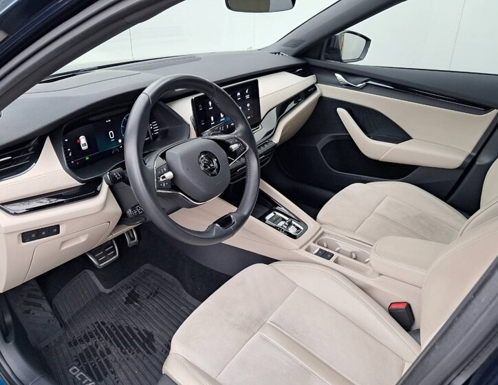 Škoda Octavia 24