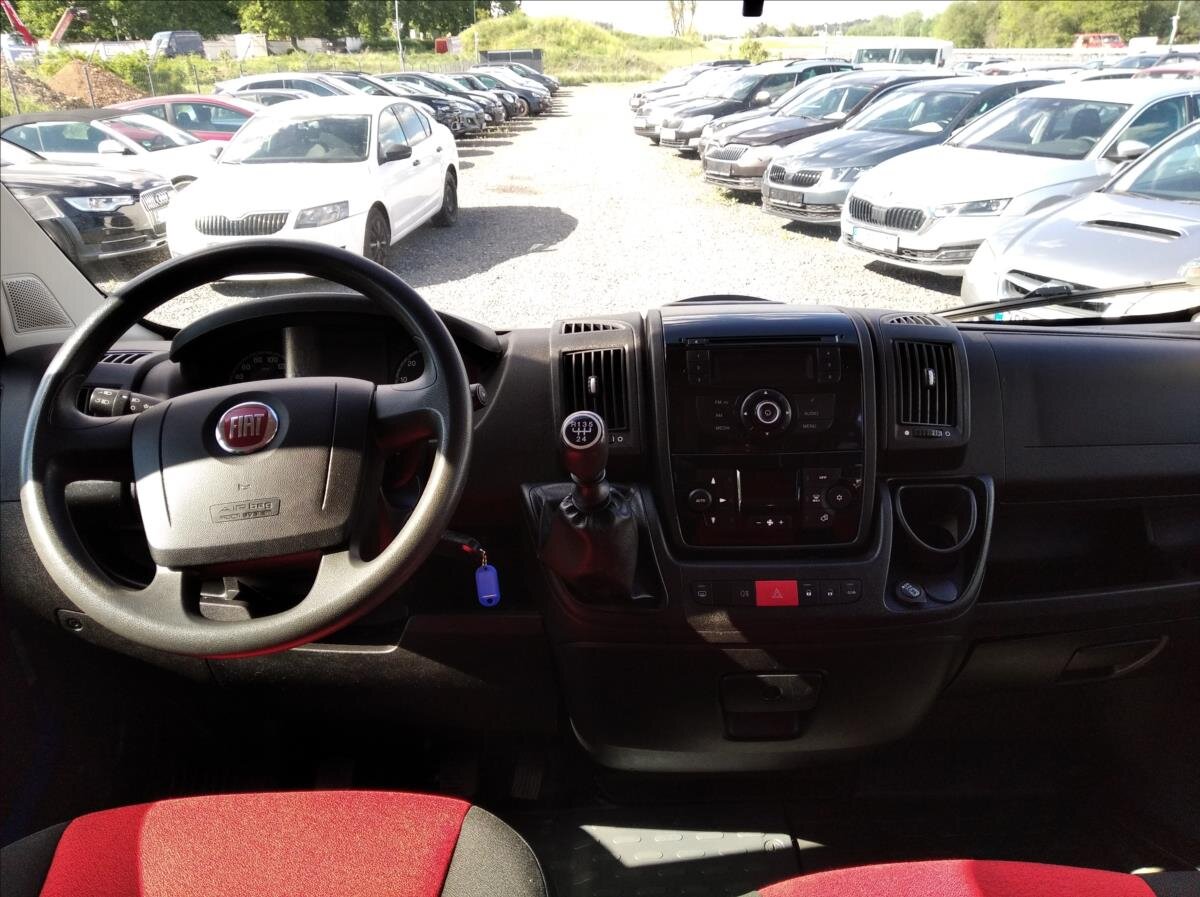 Fiat Ducato Kombi 2,0 l 85 kw