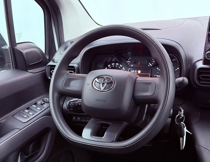 Toyota ProAce City 15