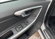 Volvo XC60 SUV 2,4 l 140 kw