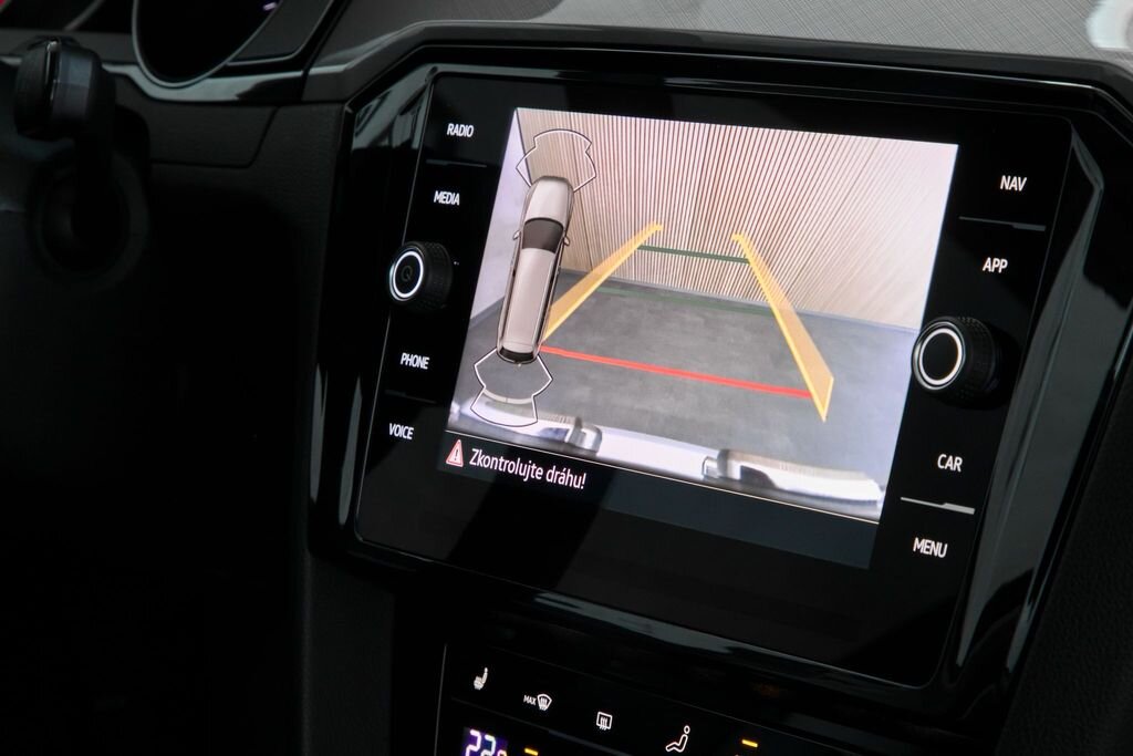 Volkswagen Passat Kombi 2,0 l 110 kw