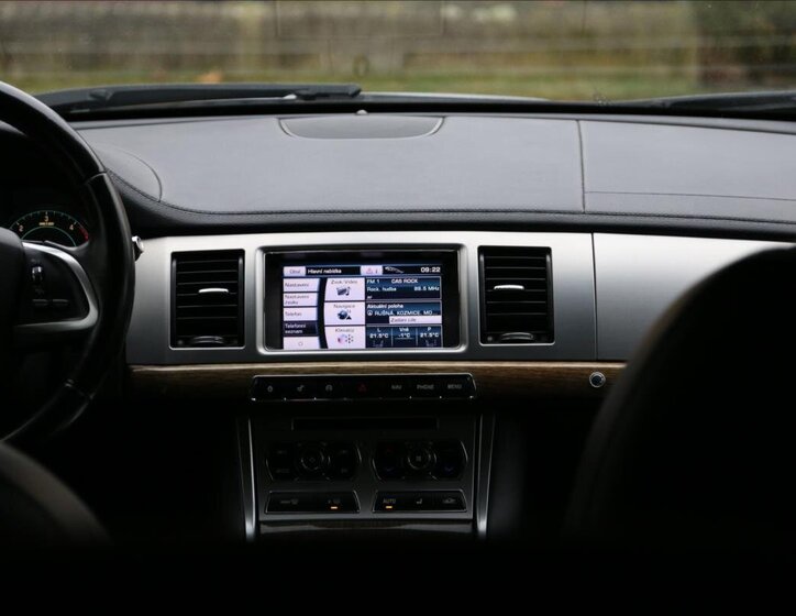 Jaguar XF Kombi 3,0 l 177 kw