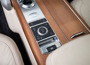 Land Rover Range Rover SUV / Terénní 4,4 l 250 kw