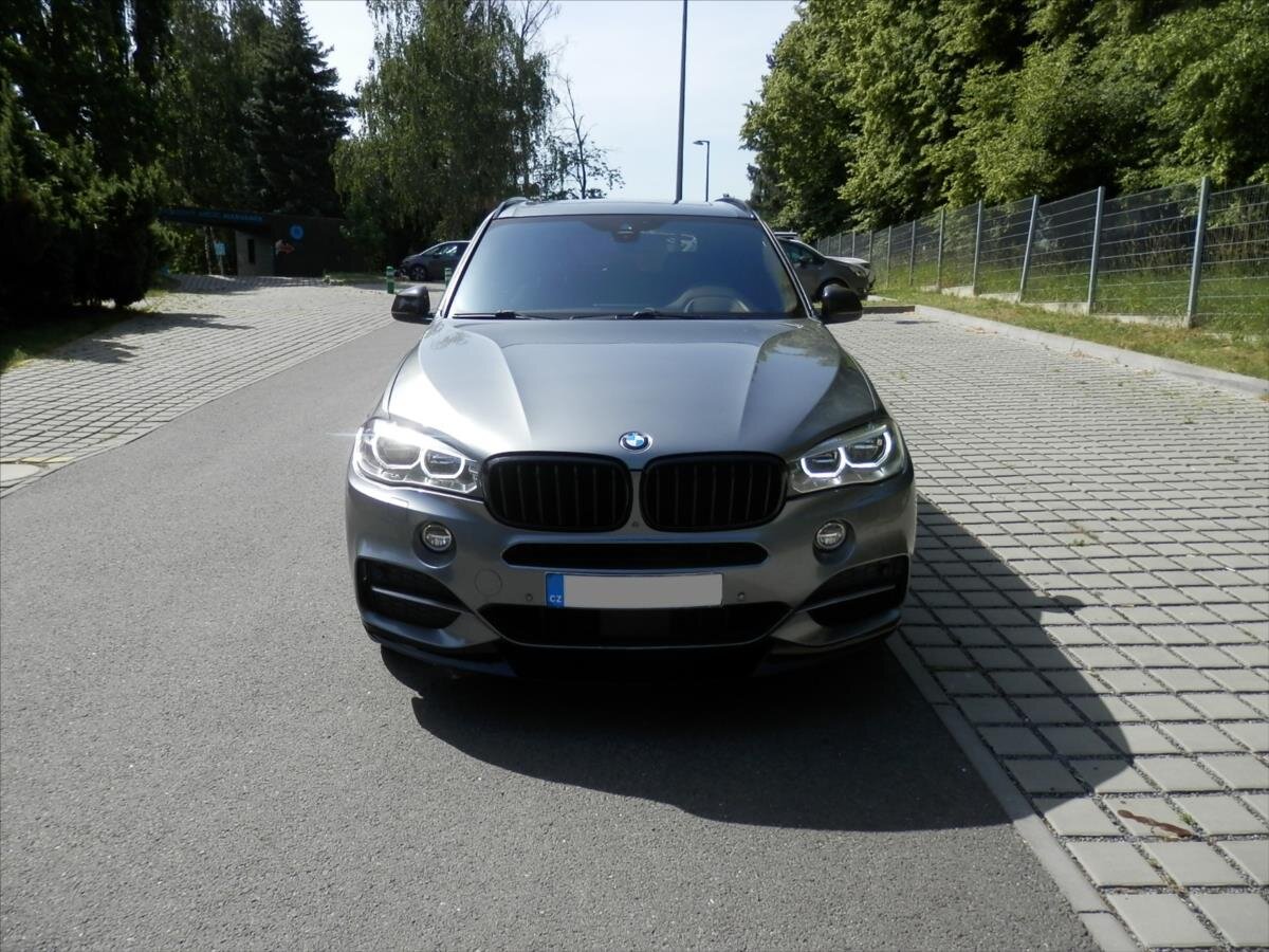 BMW X5 SUV 3,0 l 280 kw