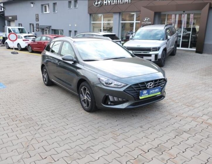 Hyundai i30 Kombi 998,0 88 kw