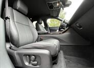 Land Rover Range Rover Velar 29