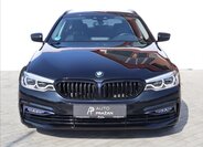 BMW Řada 5 Kombi 3,0 l 195 kw
