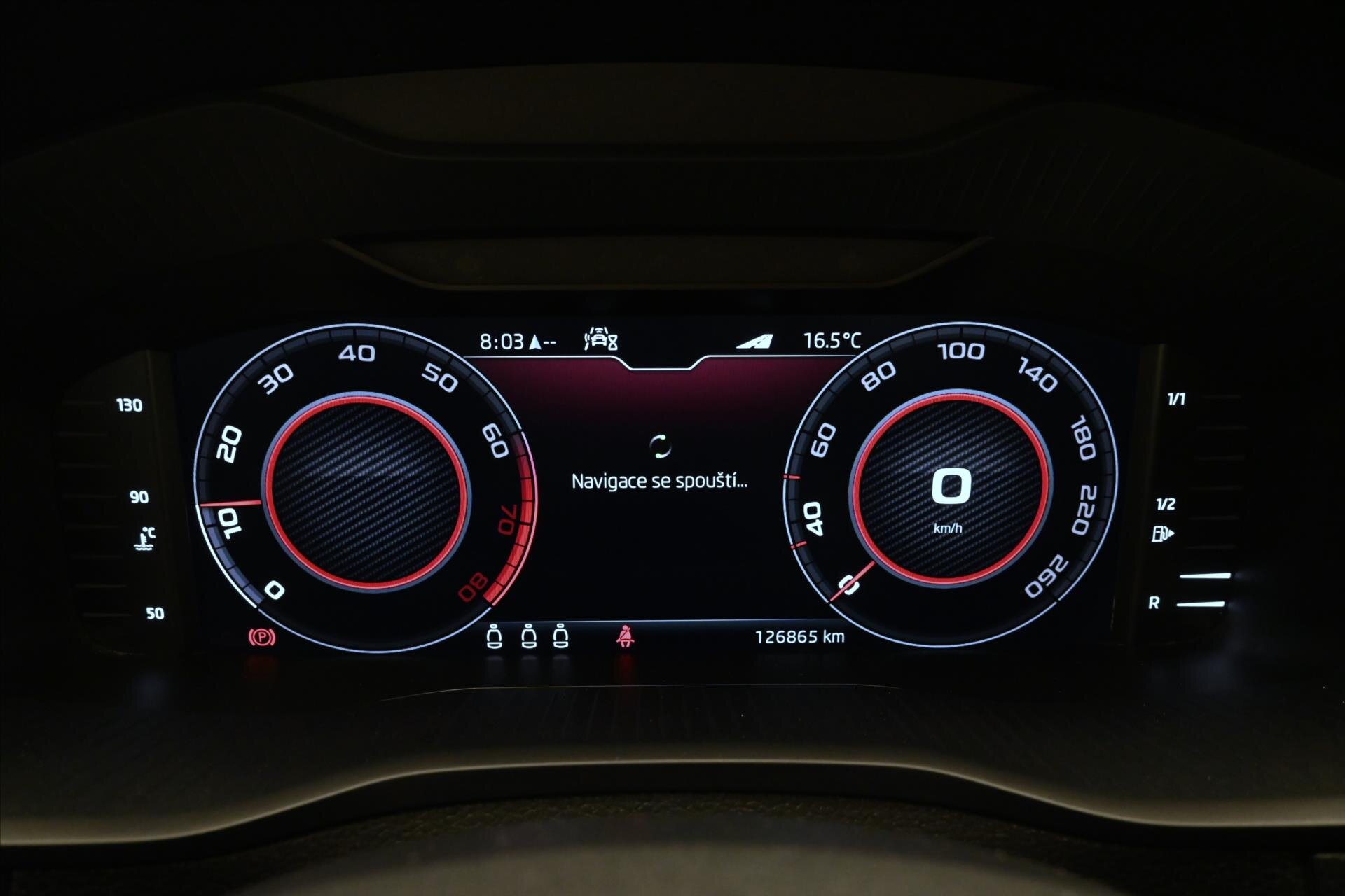 Škoda Karoq SUV / Terénní 1,5 l 110 kw